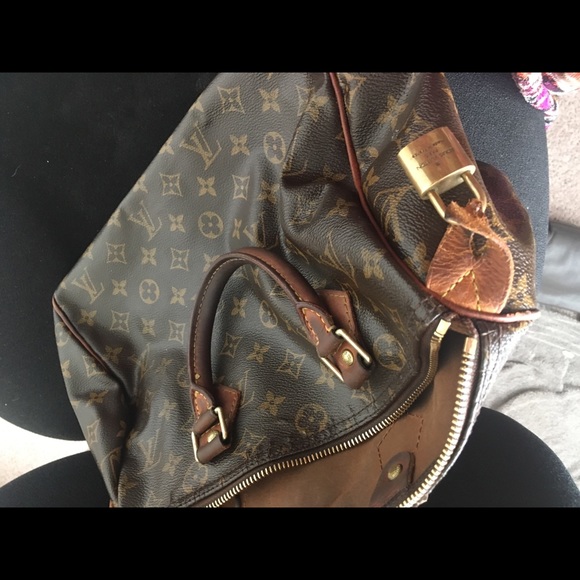 LouieVittan speedy100%authentic! - Picture 1 of 6